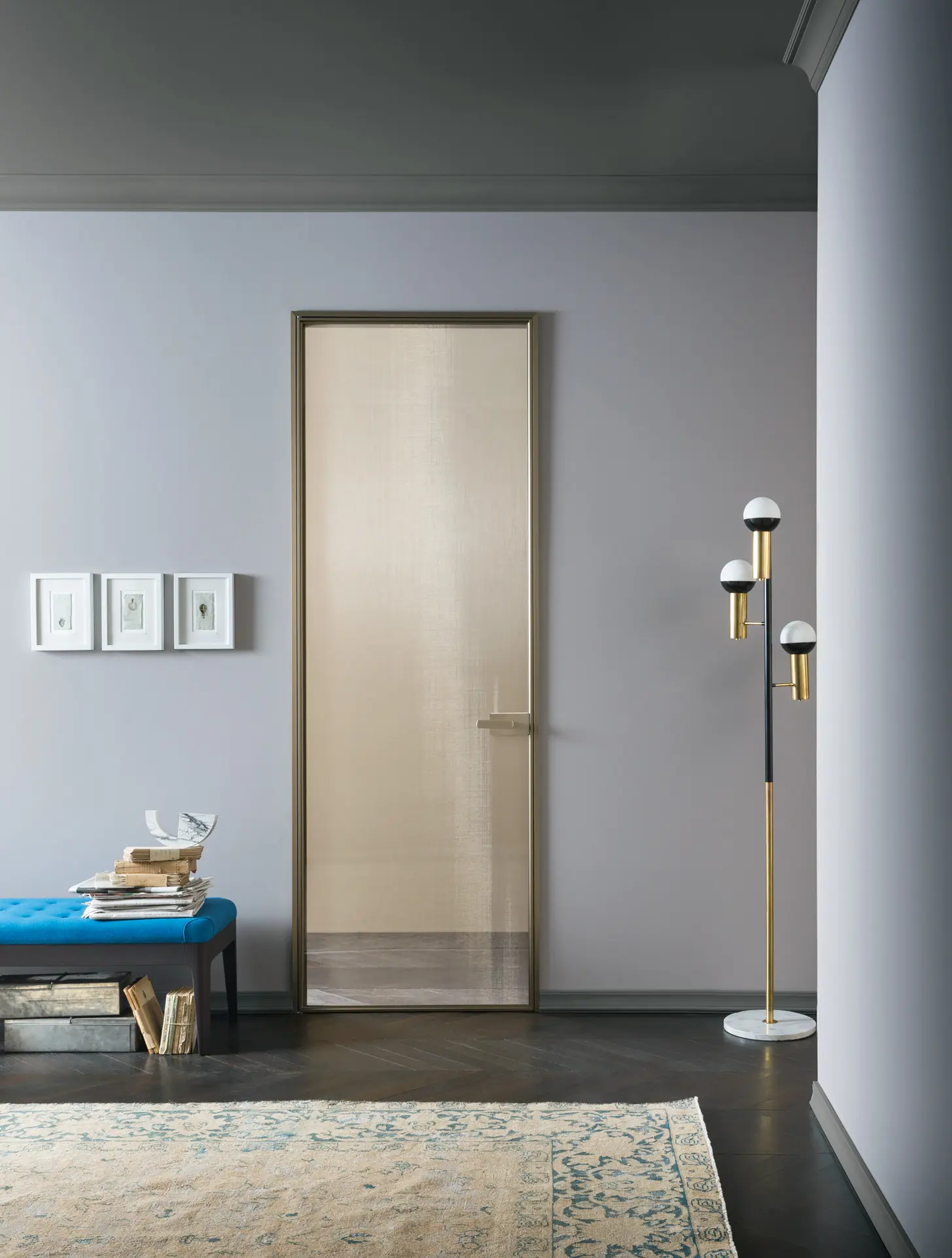 Միջսենյակային դուռ