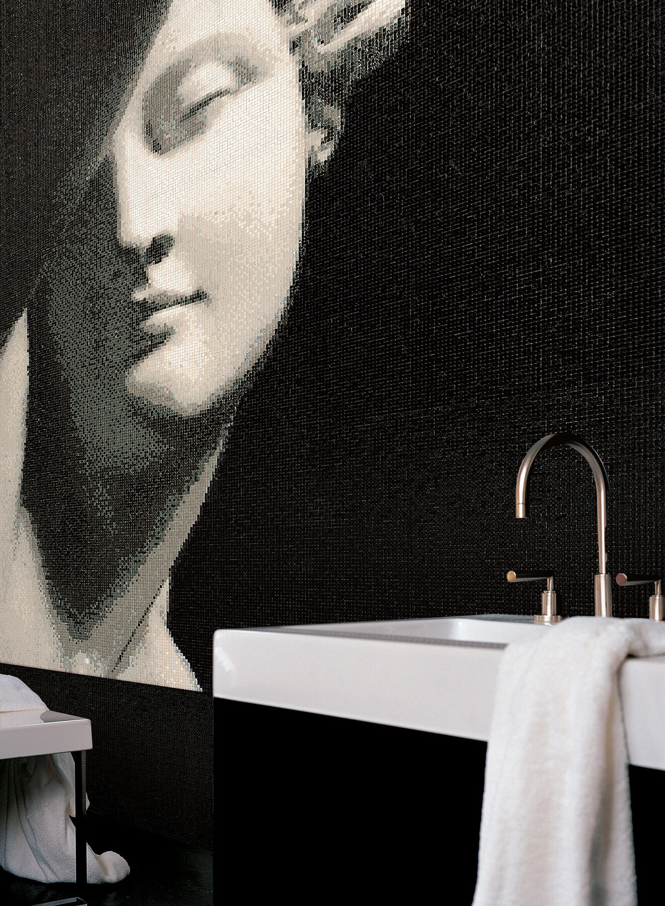 Ապակե խճանկար - Image 2